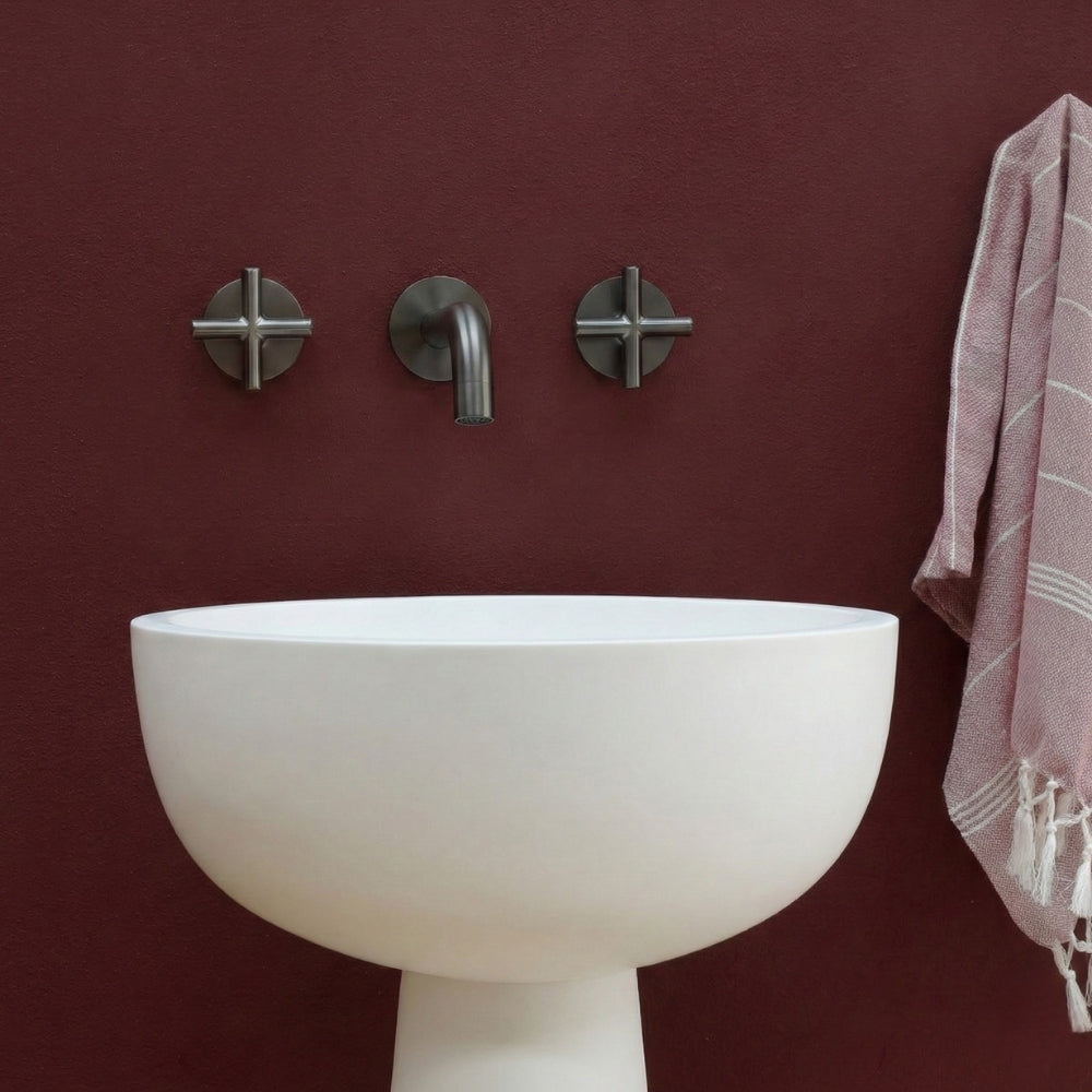 PHOENIX VIVID SLIMLINE LEAD FREE PLUS WALL TOP ASSEMBLIES BRUSHED CARBON