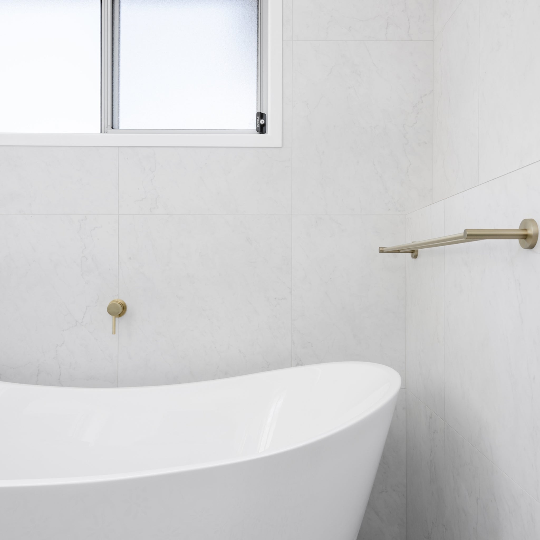 LINSOL LUX S2 NON HEATED DOUBLE TOWEL RAIL 800MM BRUSHED BRASS