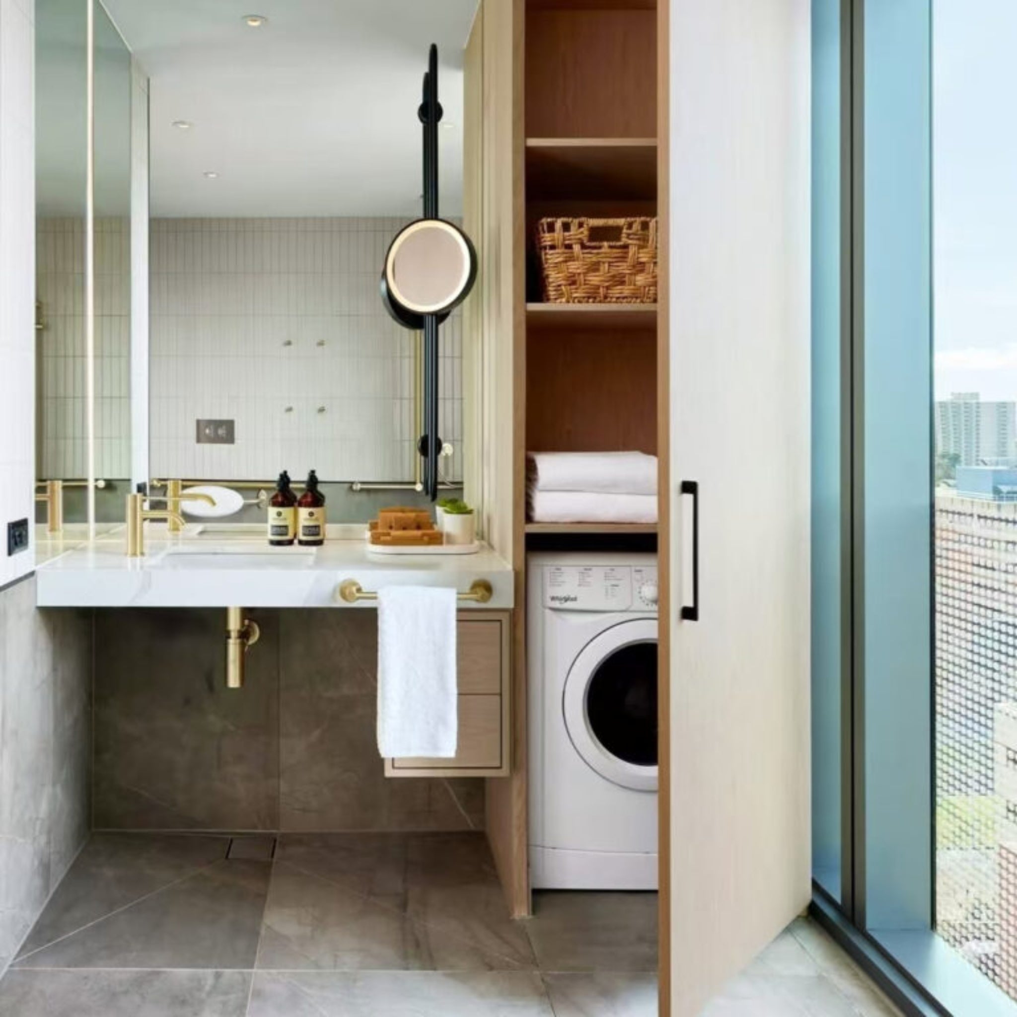 NERO MECCA CARE BASIN MIXER 158MM BRUSHED GOLD