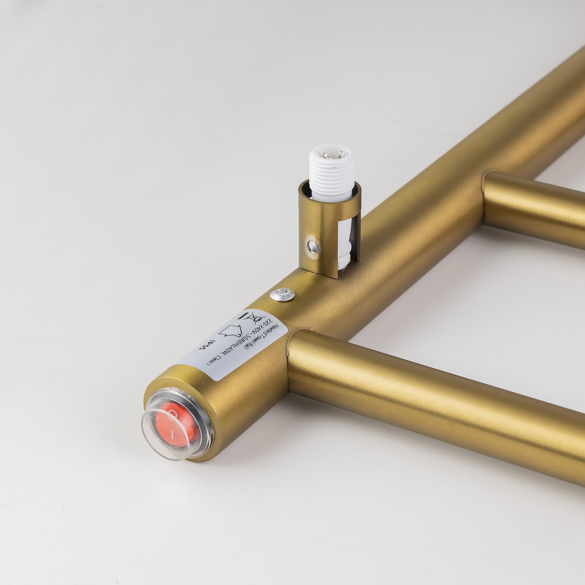 NORICO 6-BAR ROUND LADDER HEATED TOWEL RAIL 620MM BRUSHED BRASS