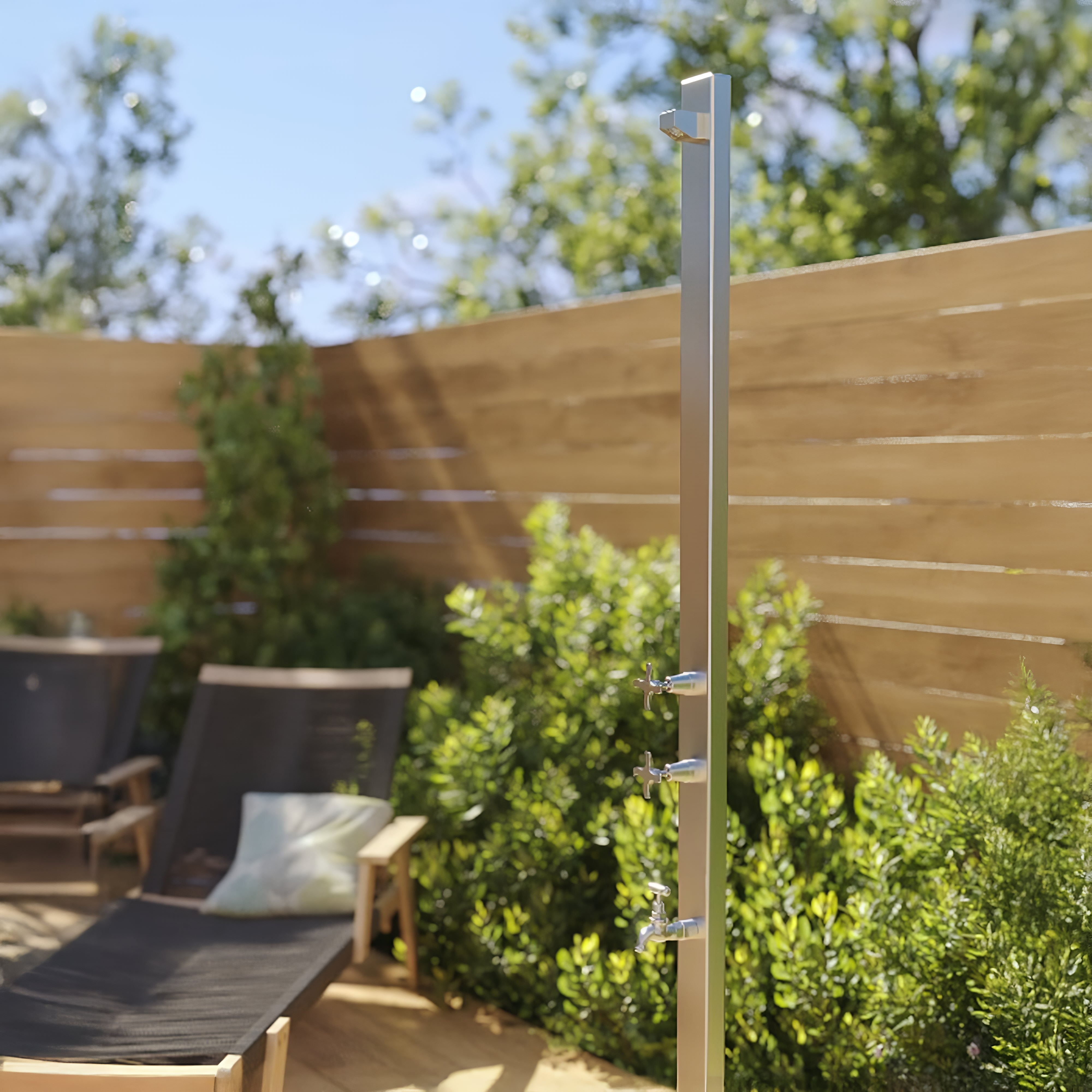 RAINWARE AUSSIE PREMIUM FREESTANDING OUTDOOR HOT AND COLD SHOWER AND COLD FOOTWASH SILVER