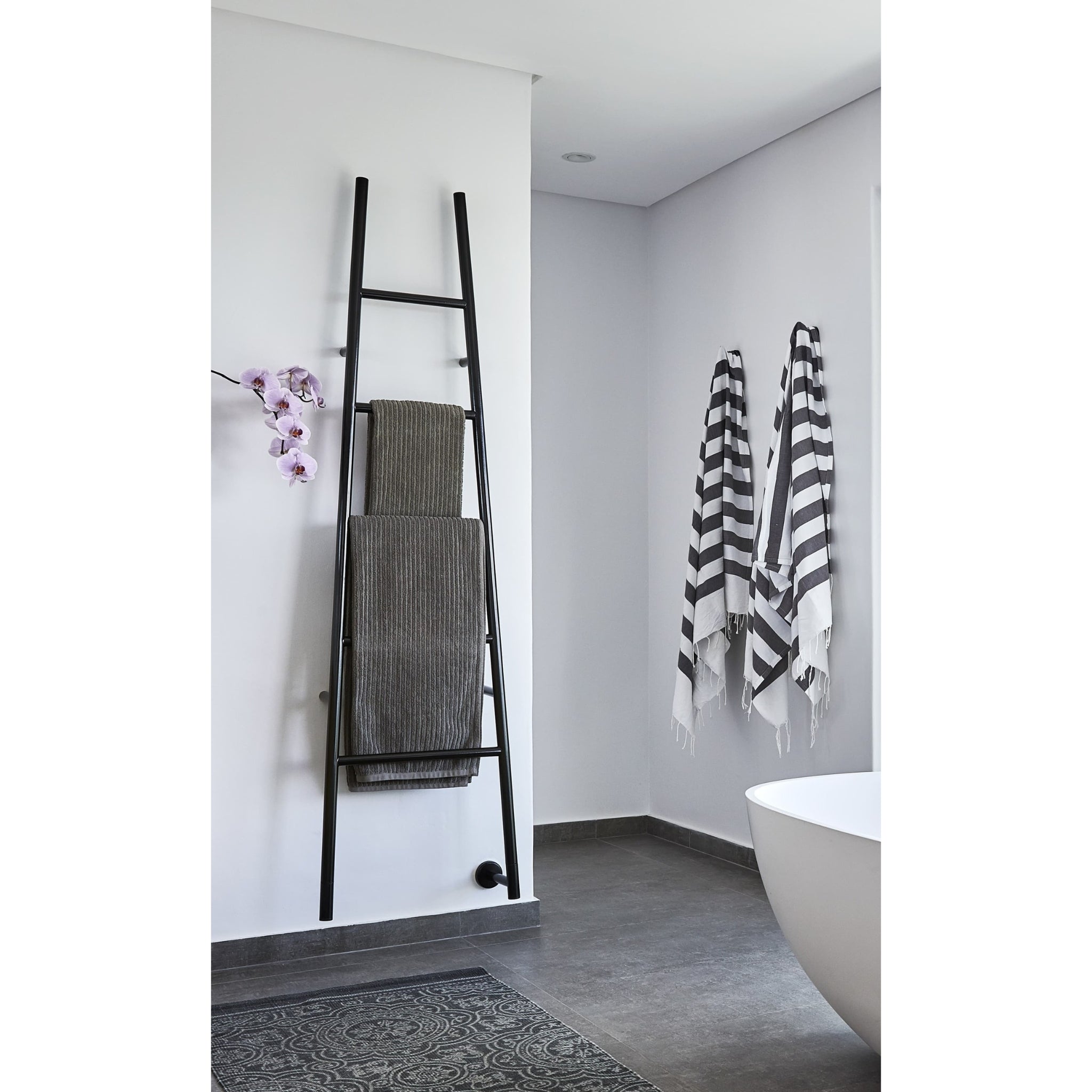 THERMOGROUP JEEVES TANGENT L HEATED TOWEL RAIL-SATIN BLACK 1890MM