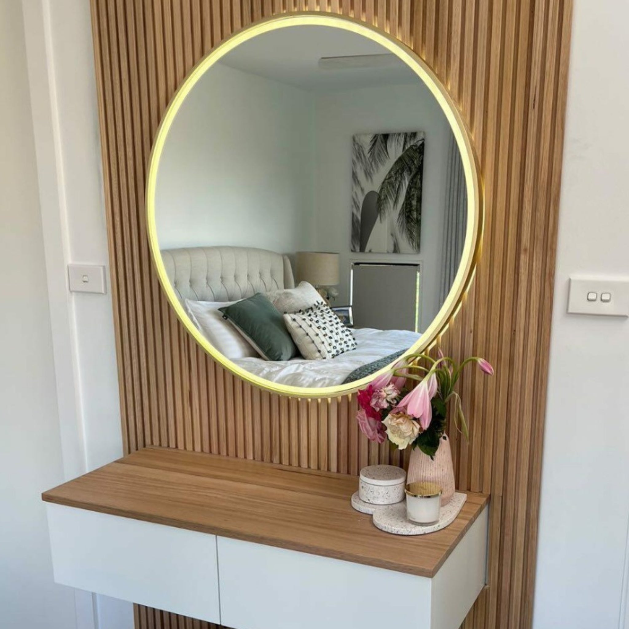 REMER SPHERE FRAMED LED MIRROR WITH PORTABLE MAGNIFIER CUSTOM COLOURS 800X800MM