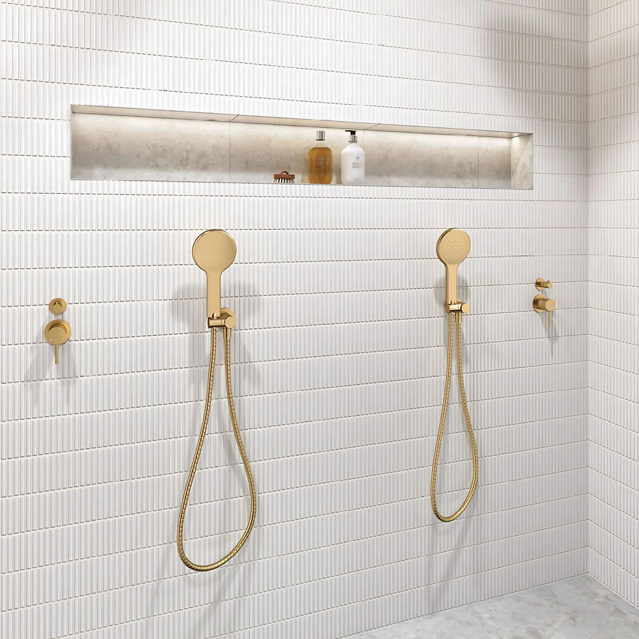 FIENZA KAYA HAND SHOWER ROUND PLATE URBAN BRASS