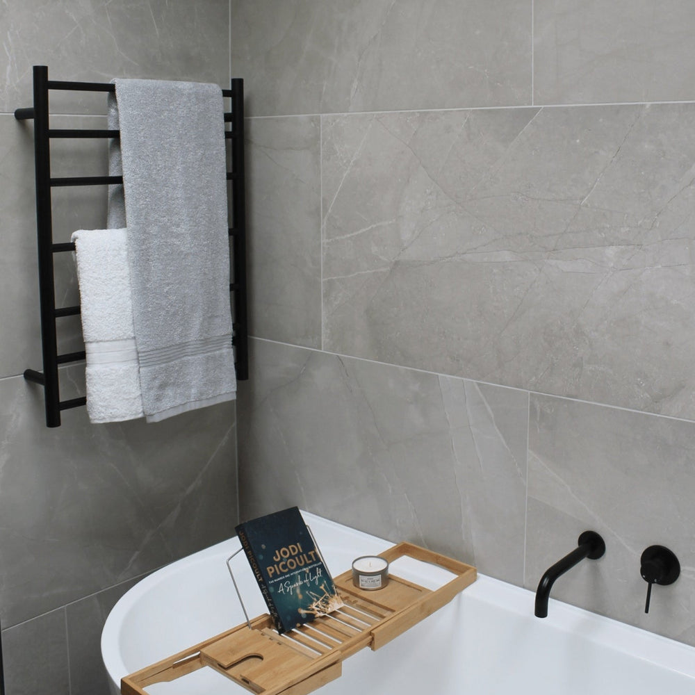 THERMOGROUP ROUND LADDER HEATED TOWEL RAIL MATTE BLACK 600MM