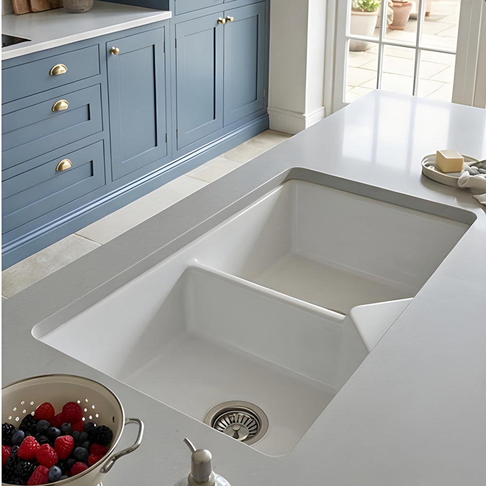 TURNER HASTINGS CHESTER FARMHOUSE DOUBLE BOWL BUTLER SINK NO TAPHOLE WITH OVERFLOW GLOSS WHITE 800MM