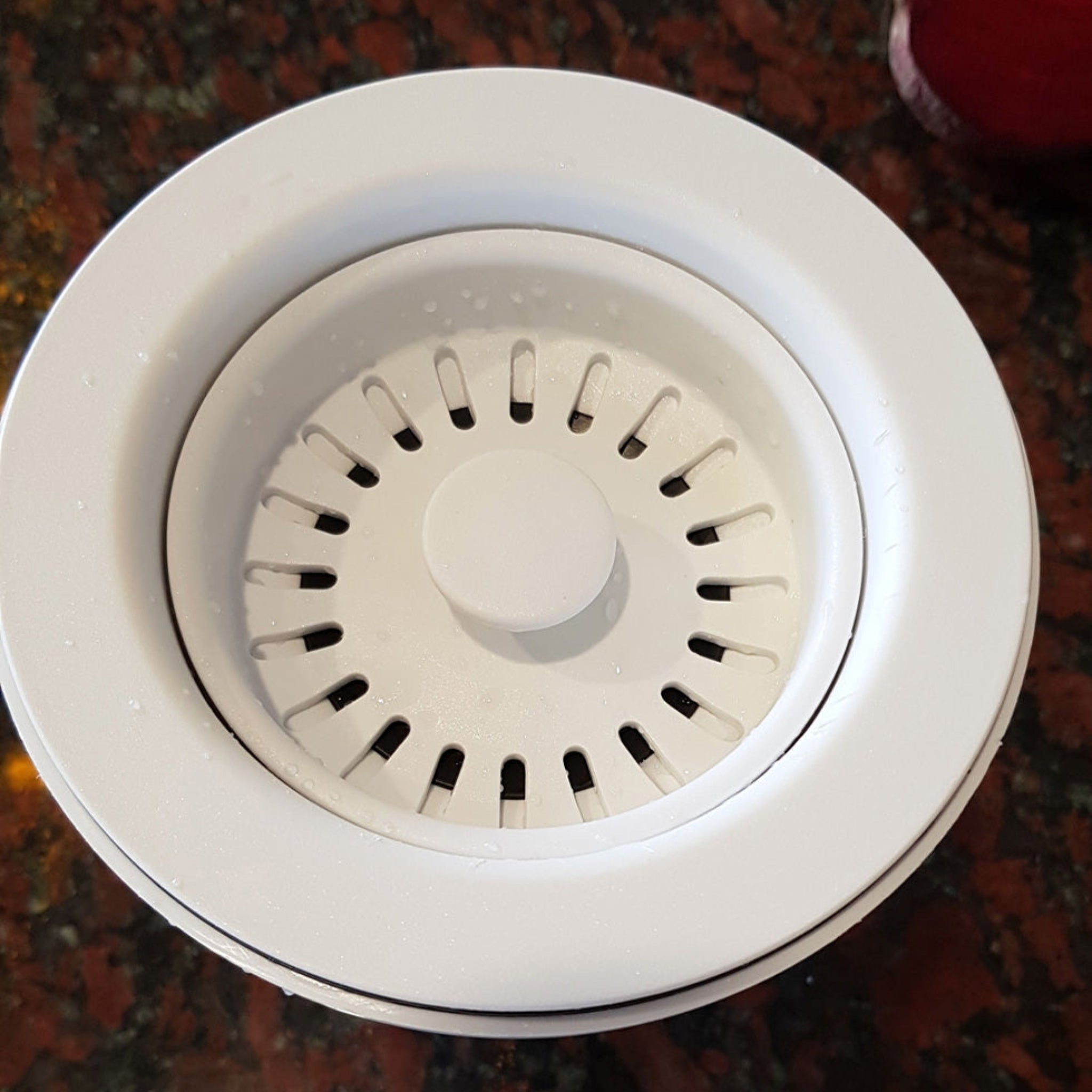 TURNER HASTINGS BASKET WASTE WITH LONG SCREW 90MM MATTE WHITE