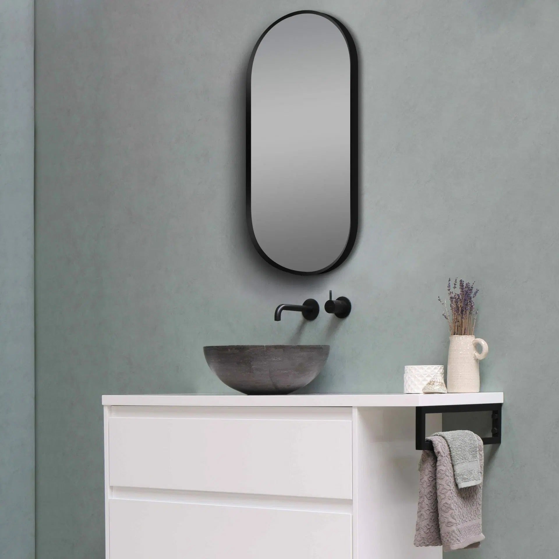 AQUAPERLA OVAL NON LUMINUS FRAMED MIRROR MATTE BLACK 500X1000MM