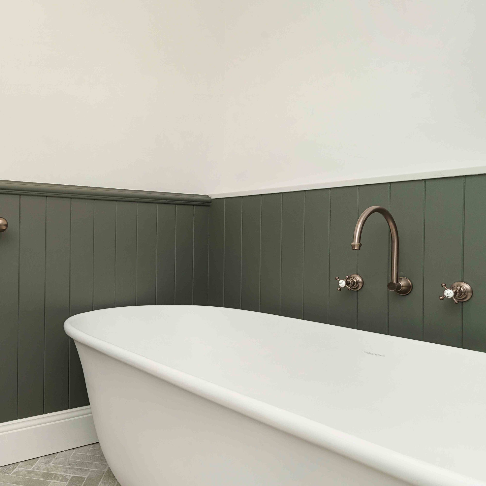 TURNER HASTINGS BLANCHE TITANCAST SOLID SURFACE FREESTANDING BATHTUB SATIN SILK WHITE 1628MM