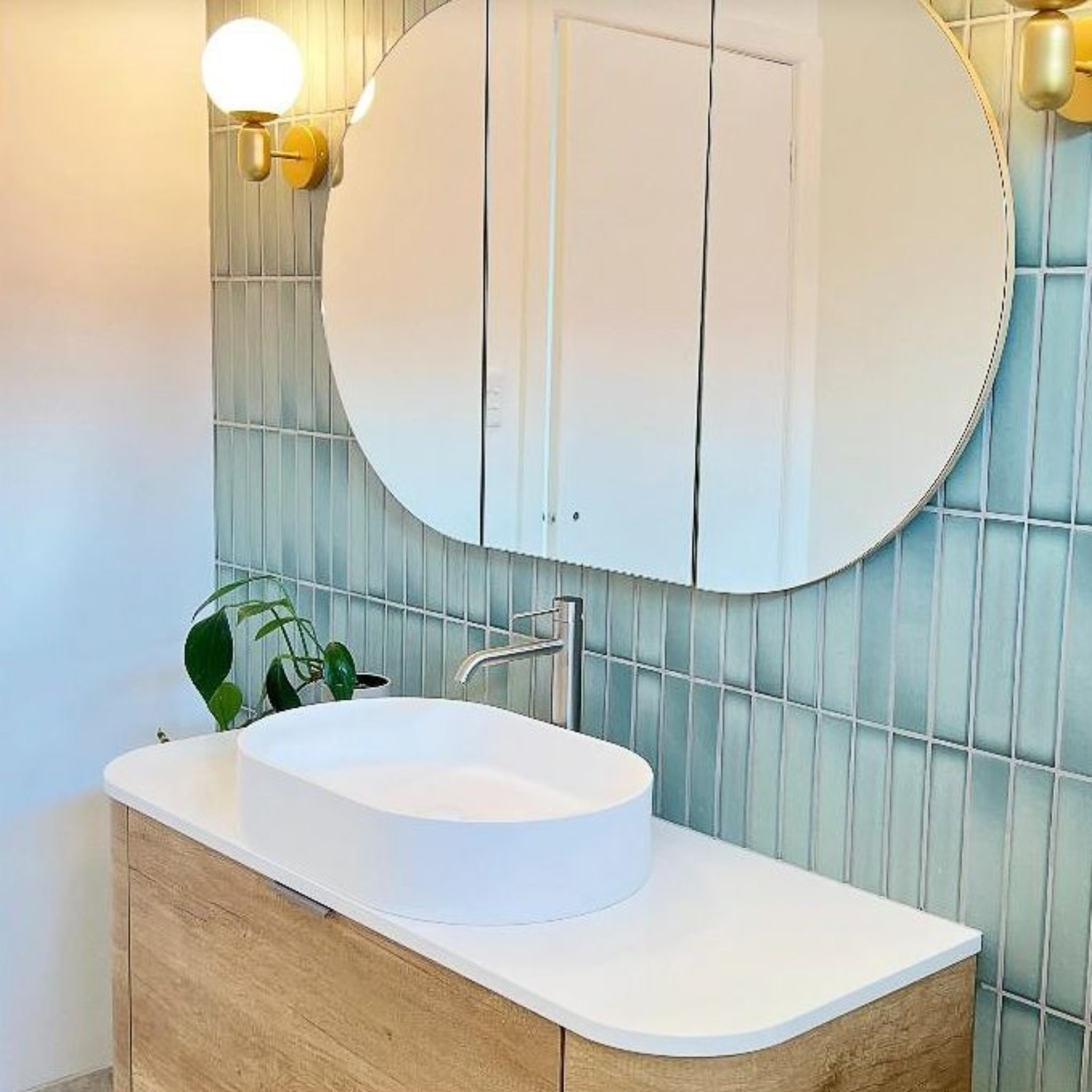 OTTI BONDI NATURAL OAK 1200MM CURVE SINGLE BOWL WALL HUNG VANITY