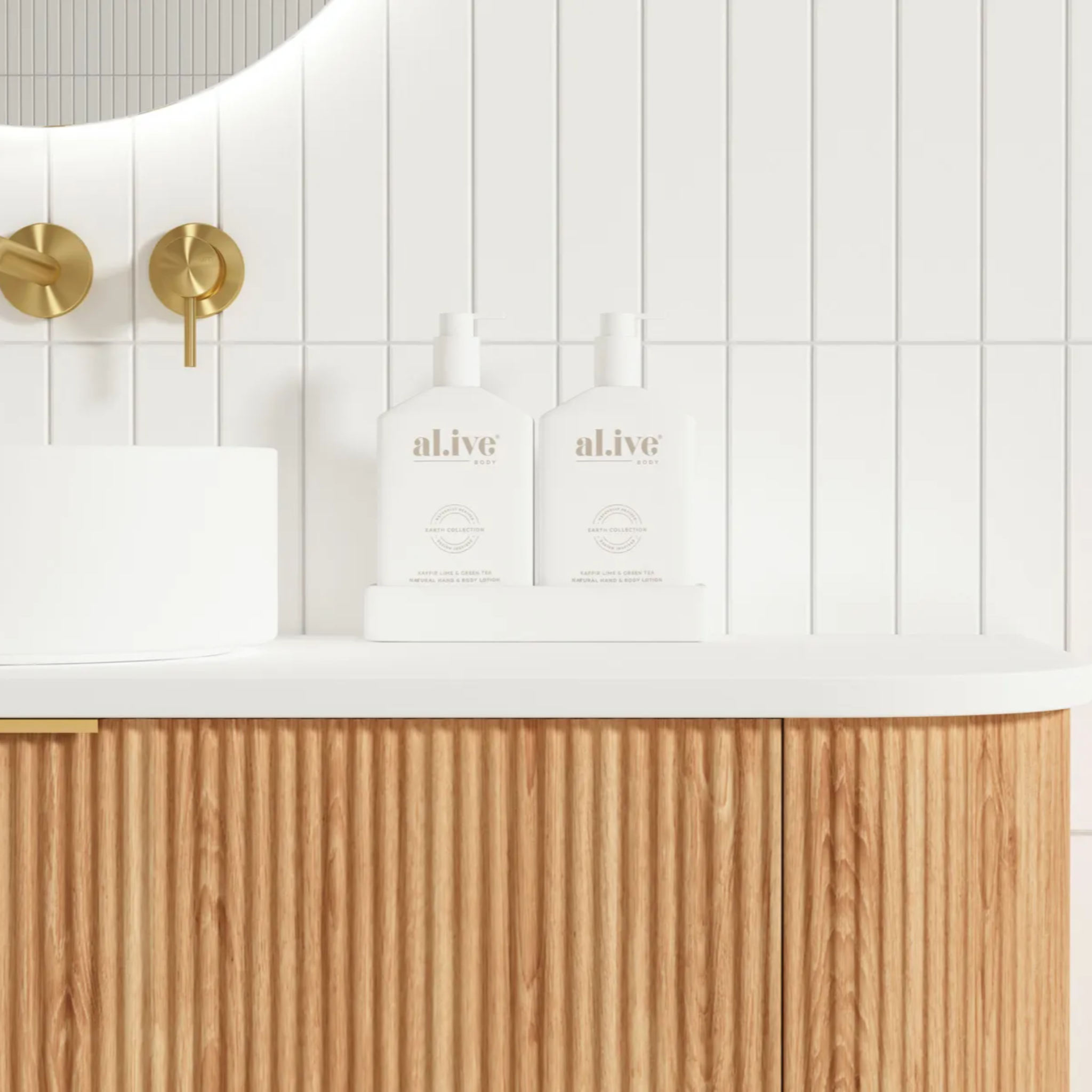 OTTI BONDI WOODLAND OAK FLUTED 1500MM CURVE DOUBLE BOWL WALL HUNG VANITY