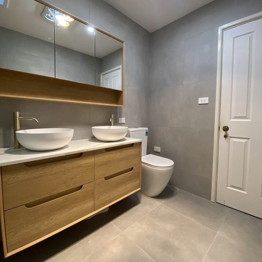 OTTI BYRON NATURAL OAK MIRROR SHAVING CABINET 1200X800MM