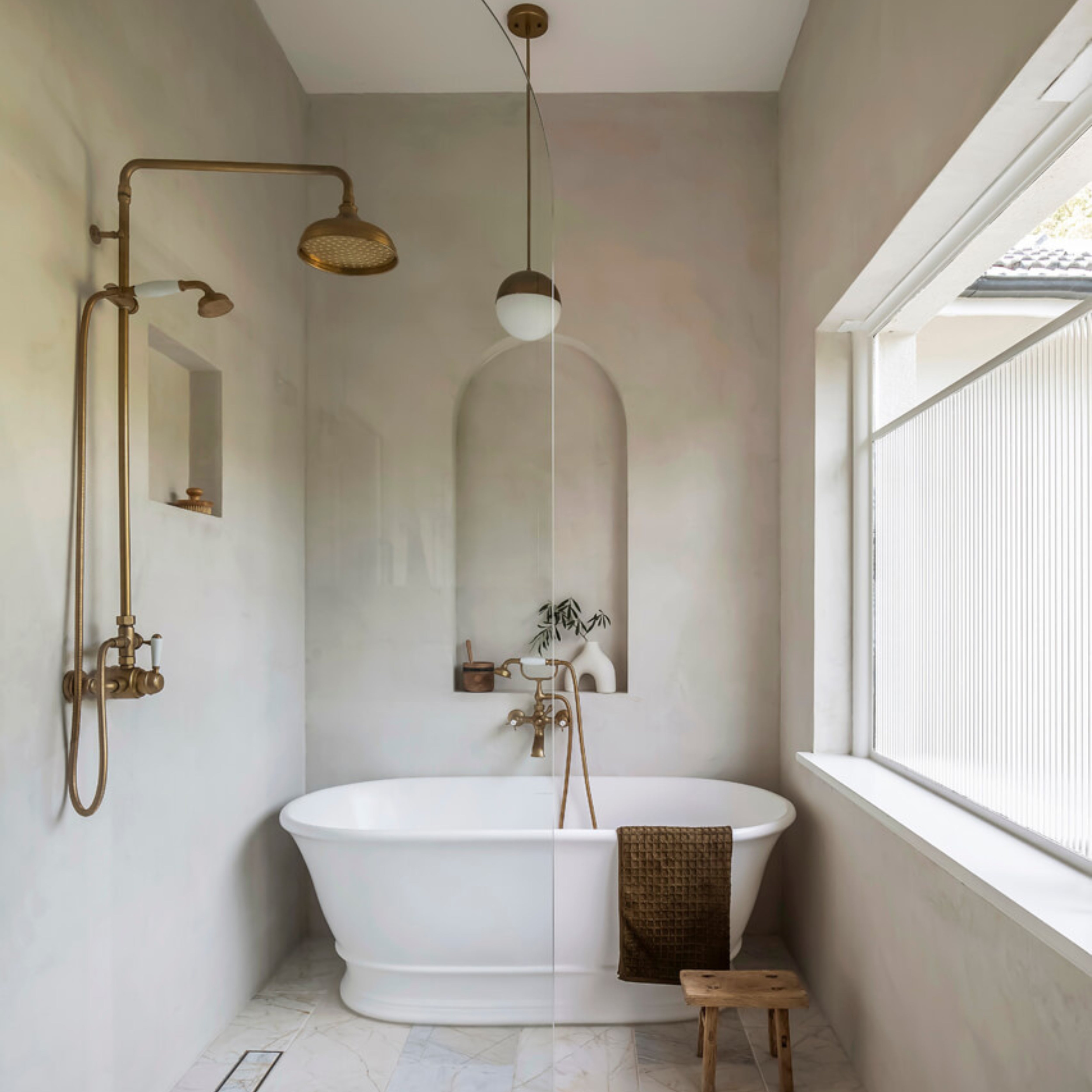 TURNER HASTINGS CAMBRIDGE TITANCAST SOLID SURFACE FREESTANDING BATHTUB SATIN SILK WHITE 1555MM