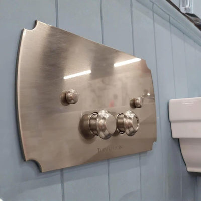 TURNER HASTINGS CLAREMONT MECHANICAL FLUSH PLATE 330MM BRUSHED NICKEL