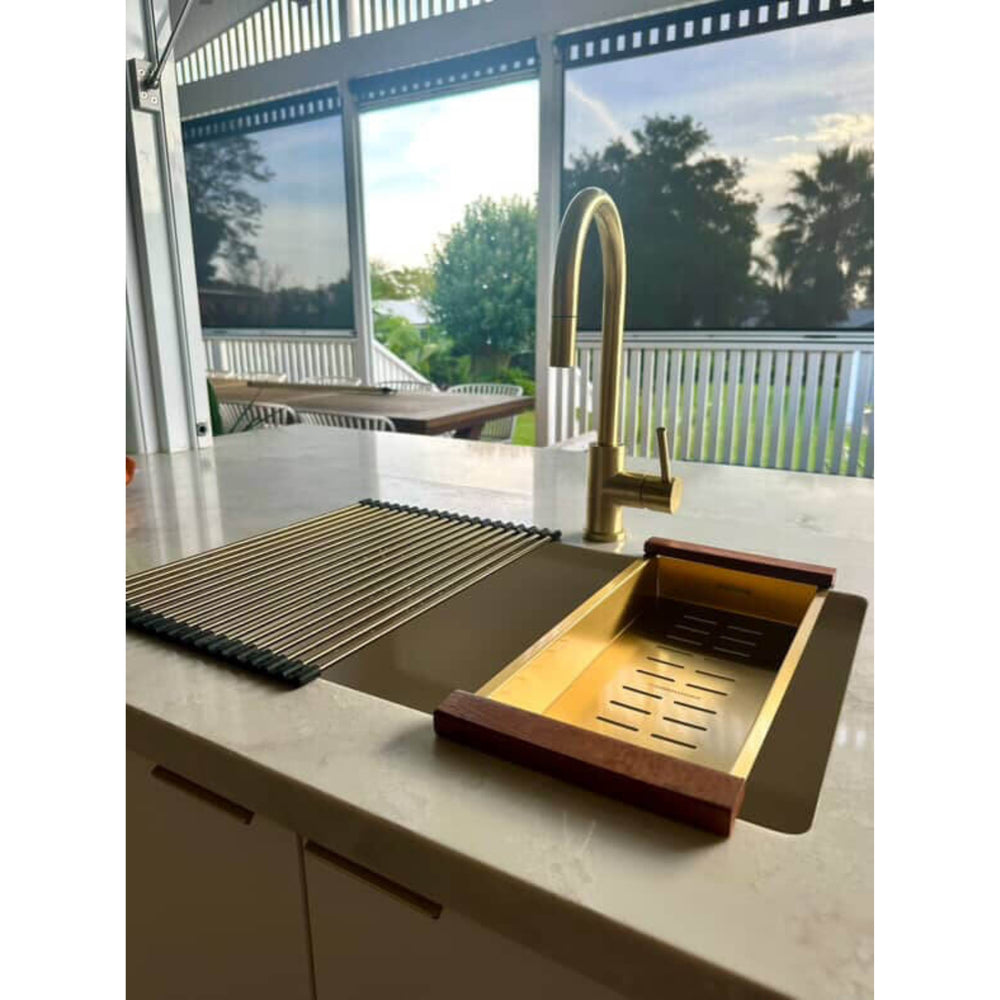 TURNER HASTINGS SINK COLANDER 435MM BRUSHED BRASS