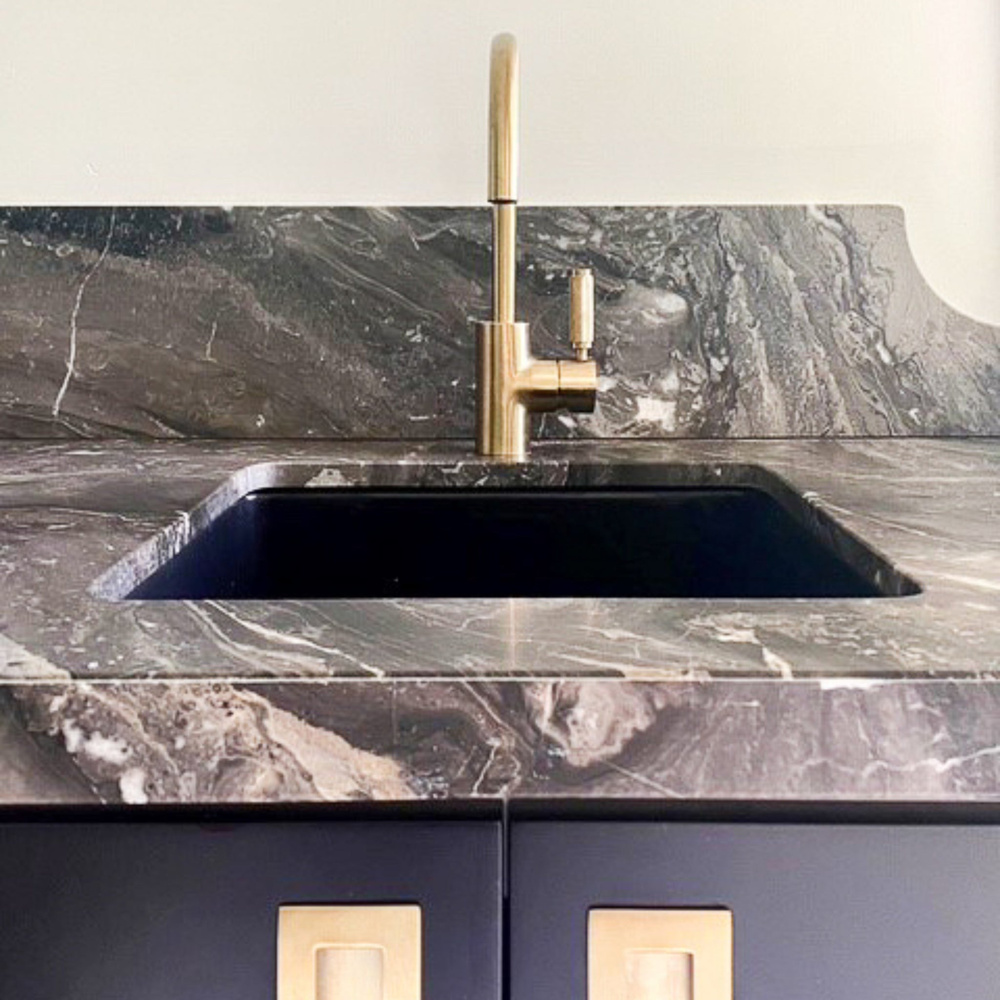 TURNER HASTINGS CUISINE INSET AND UNDERMOUNT FINE FIRECLAY SINK MATTE BLACK 460MM