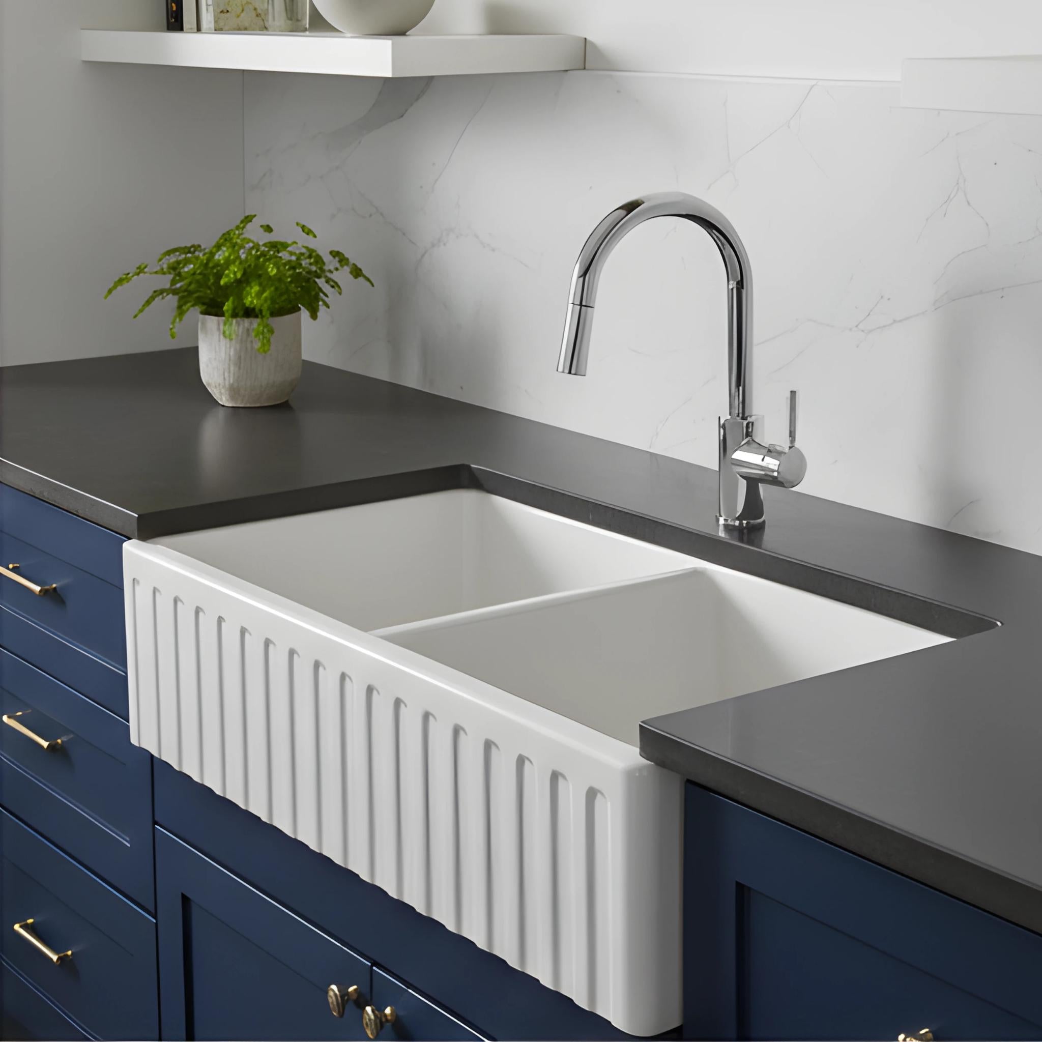 TURNER HASTINGS COVE FIRECLAY DOUBLE BOWL BUTLER SINK WITH OVERFLOW GLOSS WHITE 838MM