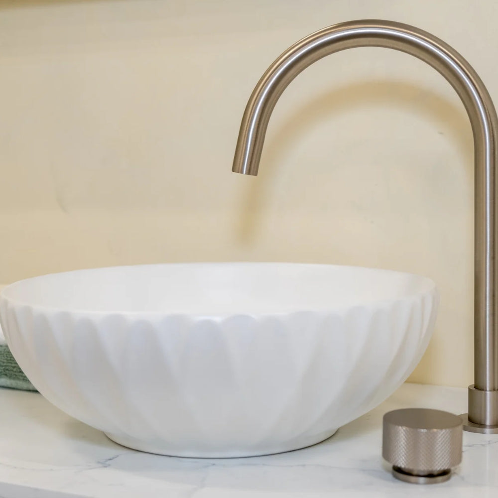 CLAYA RUBY ROUND ABOVE COUNTER BASIN MATTE WHITE 395MM