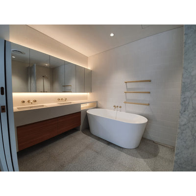 THERMOGROUP ROUND SINGLE BAR HEATED TOWEL RAIL 632MM BRUSHED GOLD