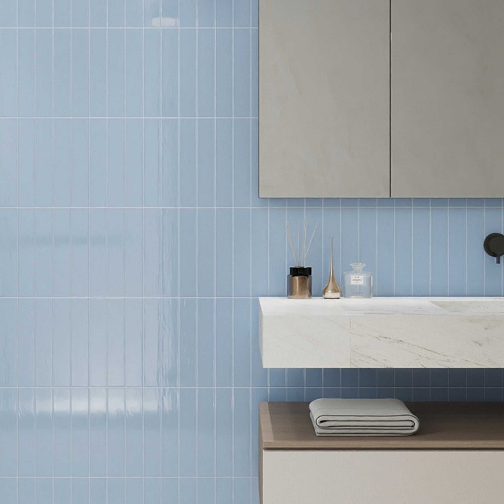 EVERSTONE MIDO BLUING GLOSSY 50X250MM RECTANGLE TILE (PER BOX)