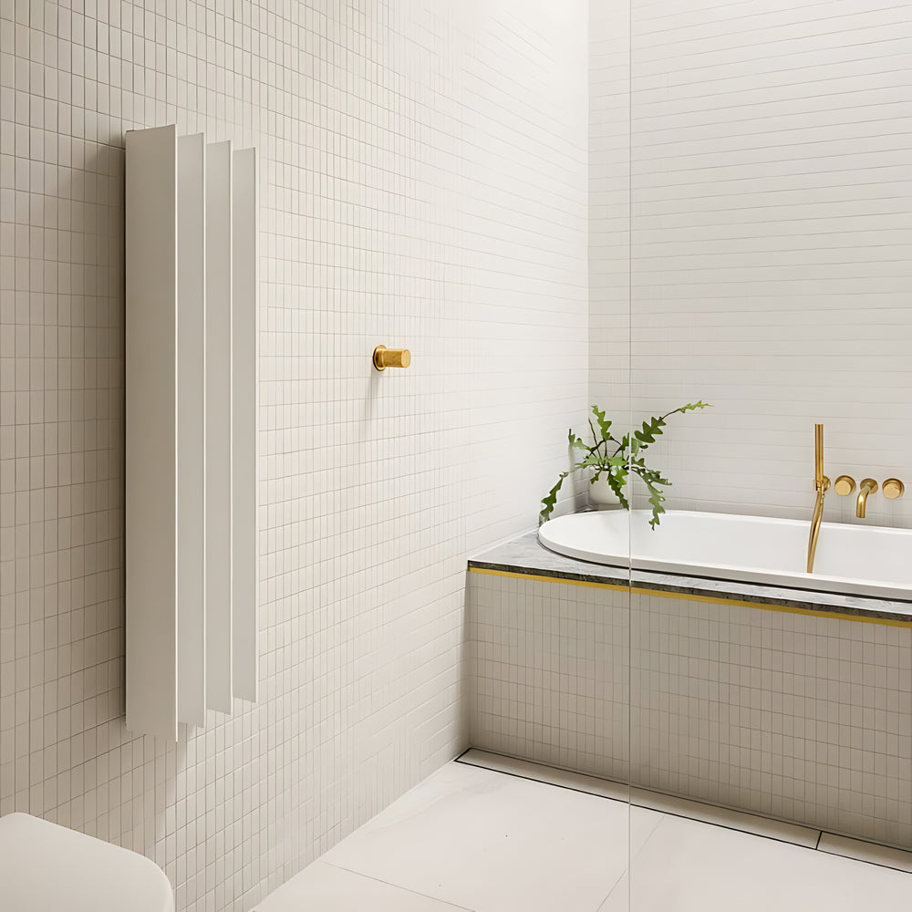 ESKIMO GORDON VERTICAL SINGLE HEATED TOWEL RAIL WHITE 208MM