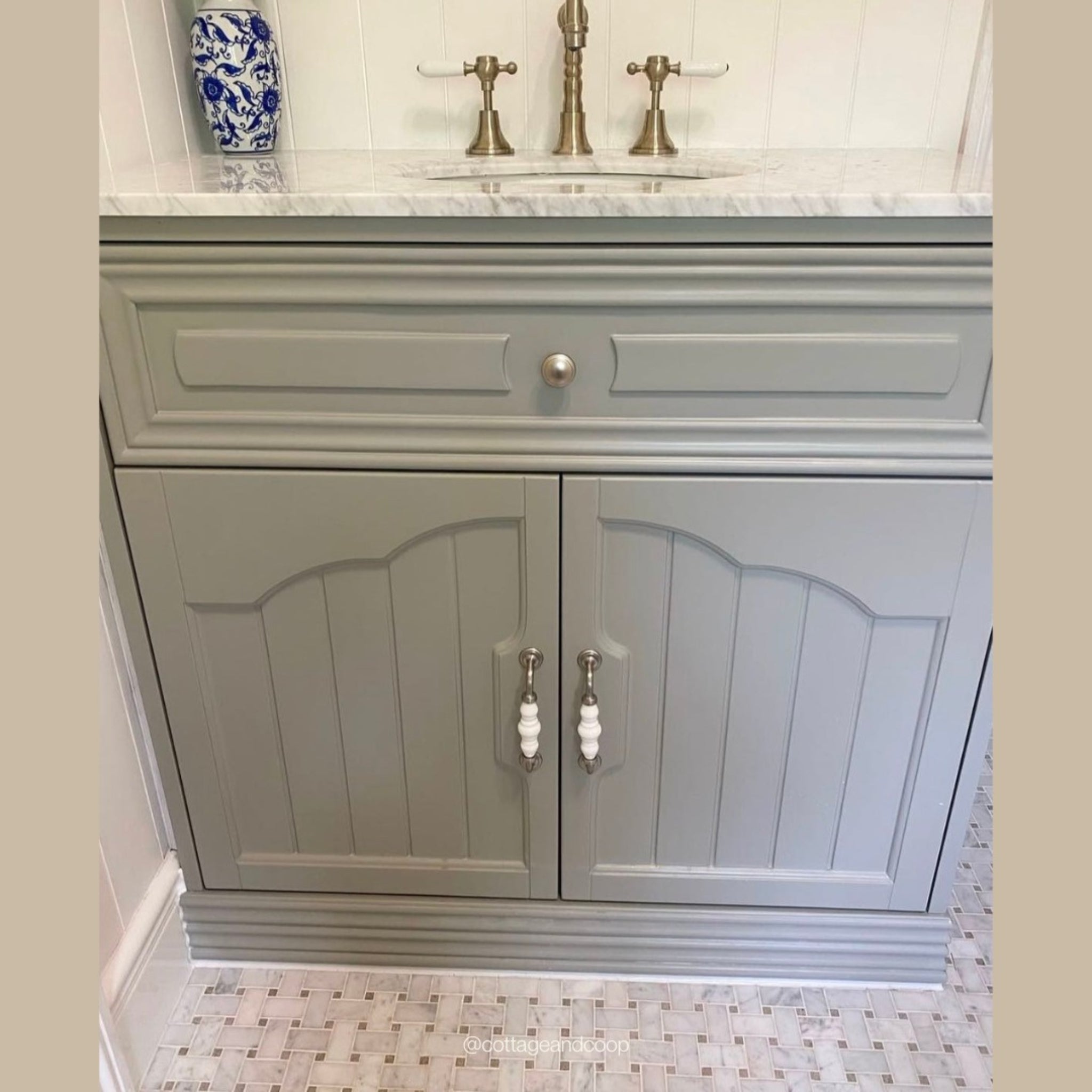 JOINERY BY BEARS ELEANOR PEARL GREY 900MM SINGLE BOWL FREESTANDING VANITY PACKAGE