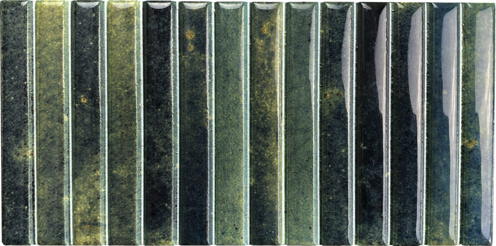 DUNE CERAMICA KIT-KAT GRASS GLOSS 115X231MM MOSAIC TILE (PER BOX)