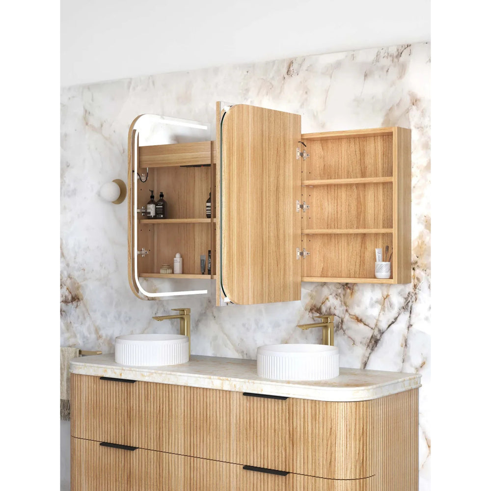 OTTI NEWPORT WOODLAND OAK LED SHAVING CABINET WITH POWERPOINT 3 COLOUR LIGHTS 1500X750MM