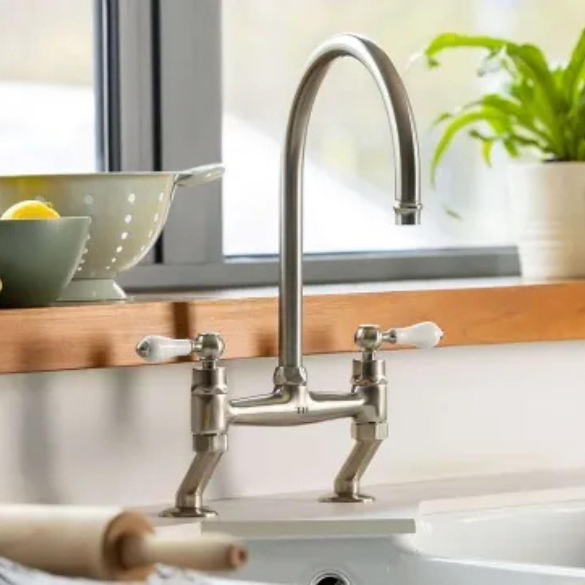 TURNER HASTINGS LUDLOW BRIDGE TAP MIXER WITH METAL LEVER HANDLE 400MM BRUSHED NICKEL