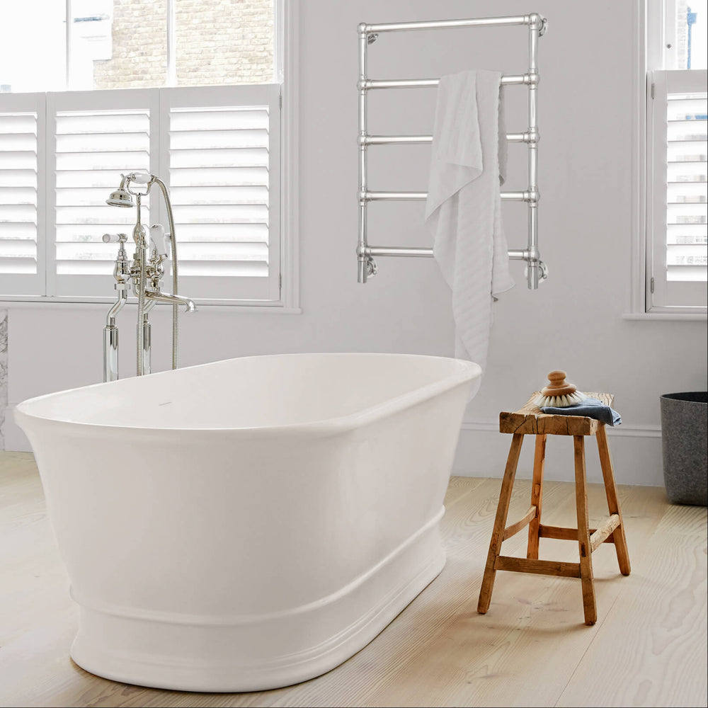 TURNER HASTINGS MAYER LIQUID-FILLED HEATED TOWEL RAIL CHROME 600MM