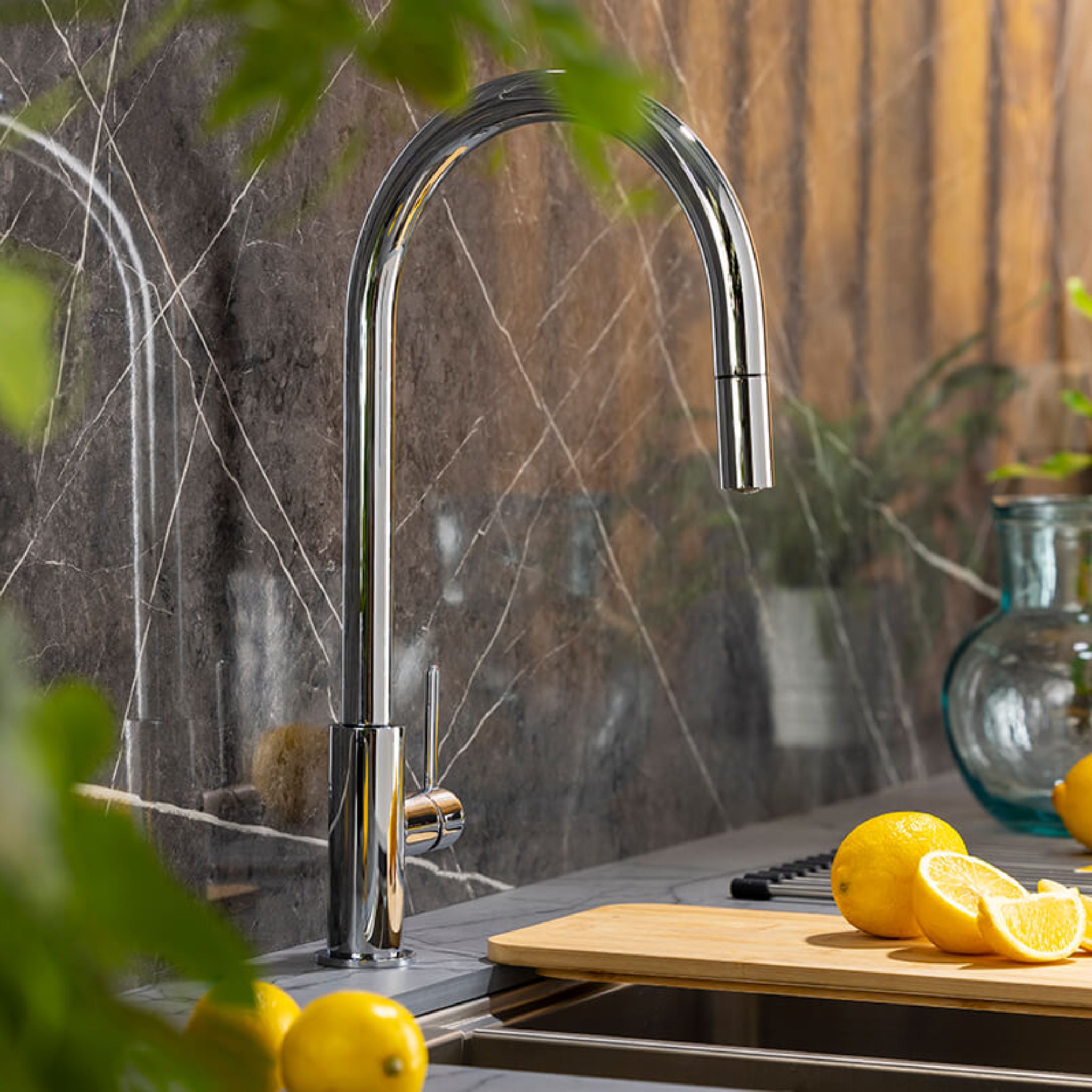 TURNER HASTINGS NAPLES PULL OUT SINK MIXER 410MM CHROME