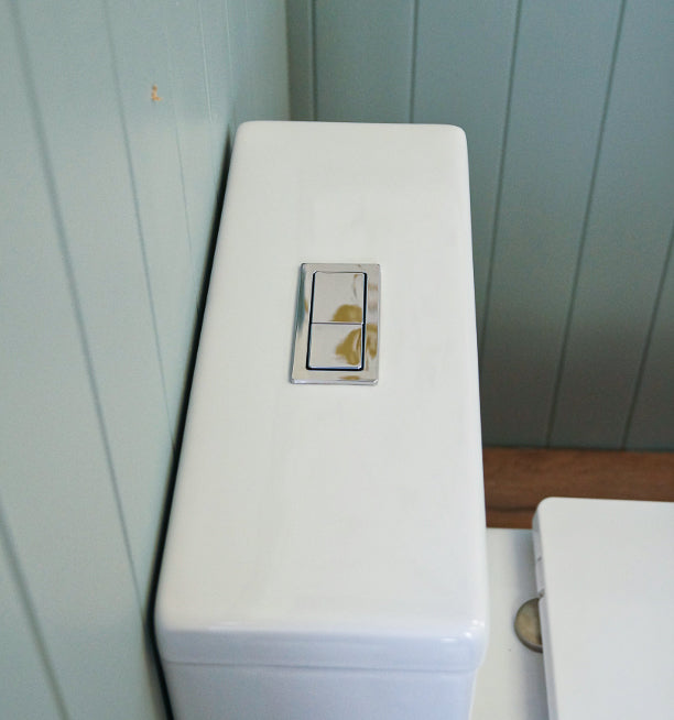 TURNER HASTINGS NARVA RIMLESS BACK TO WALL CLOSE COUPLED TOILET SUITE GLOSS WHITE