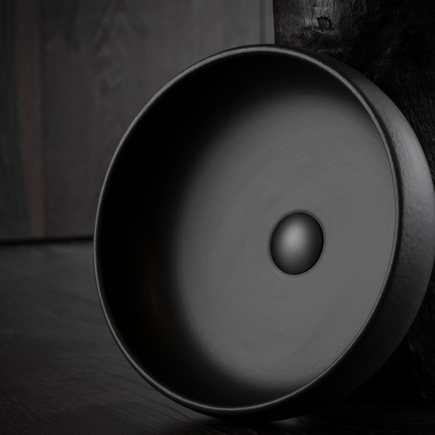 OLIVERI TERZOFOCO CURVED COUNTER TOP BASIN MATTE BLACK 400MM