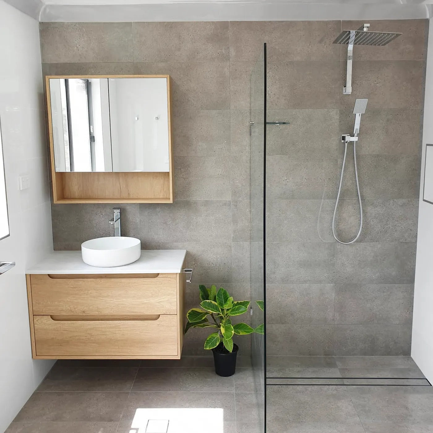 OTTI BYRON NATURAL OAK MIRROR SHAVING CABINET 900X800MM