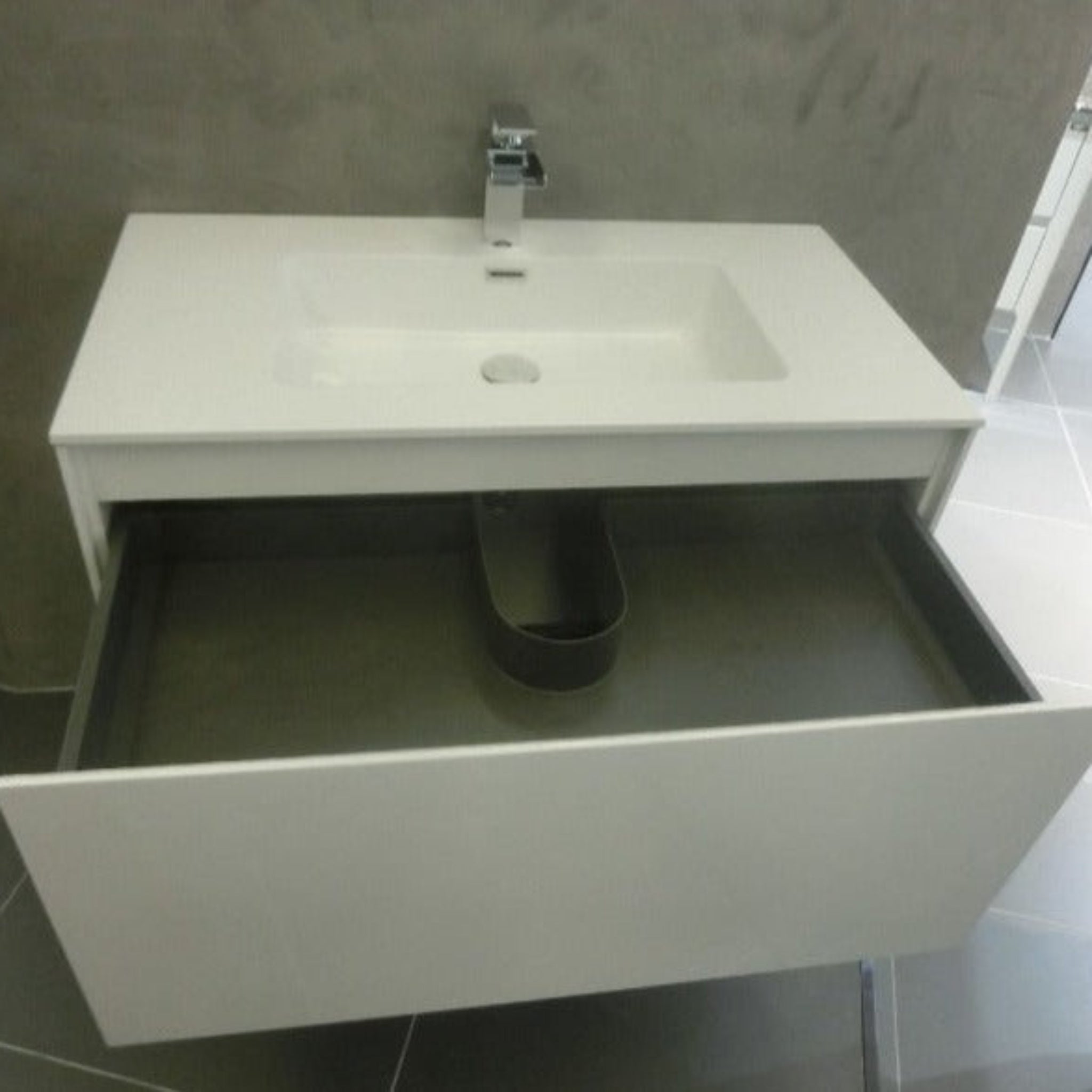BELBAGNO PRADO GLOSS WHITE 900MM SINGLE BOWL WALL HUNG VANITY AND BASIN