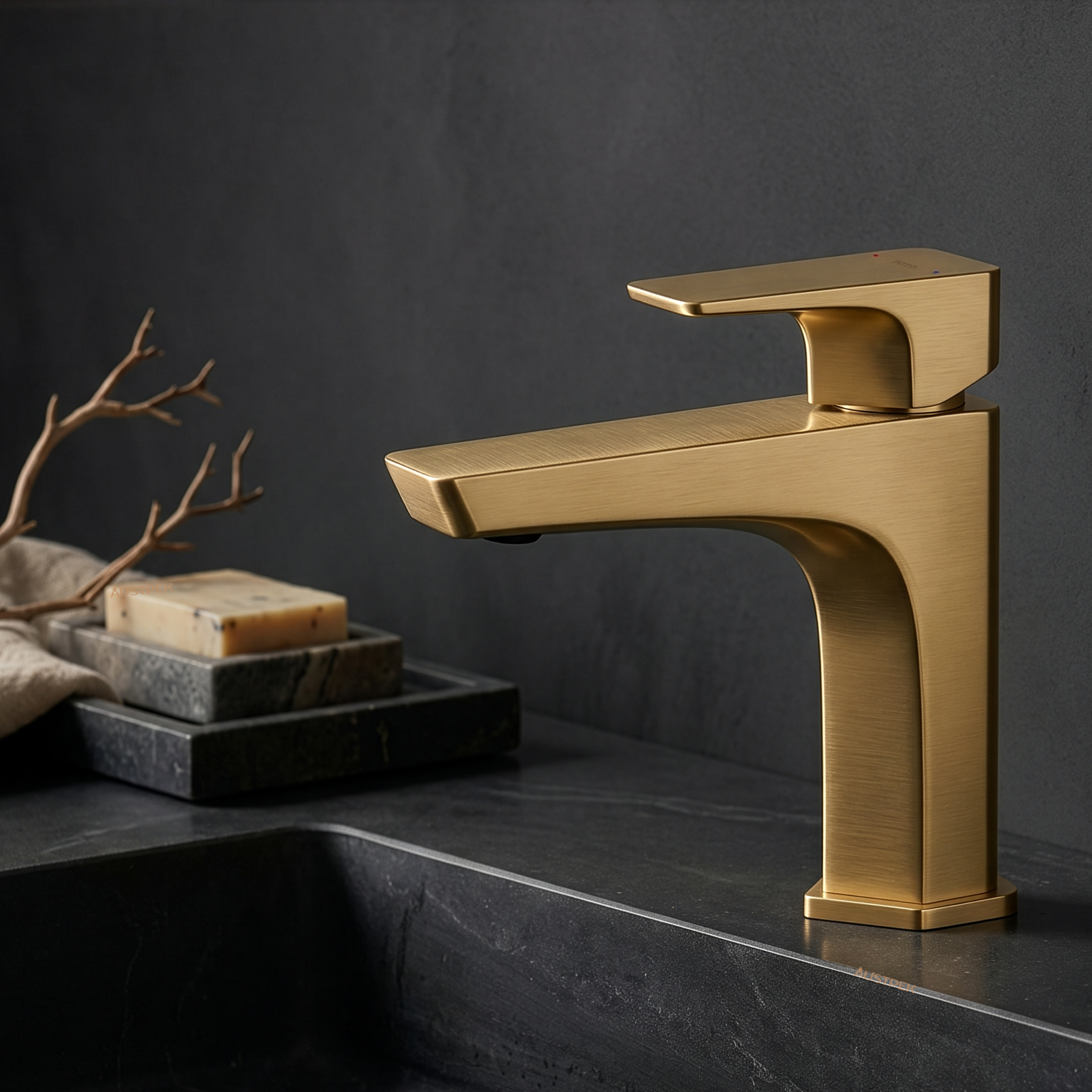 TOTO GE BASIN MIXER 155MM BRUSHED FRENCH GOLD