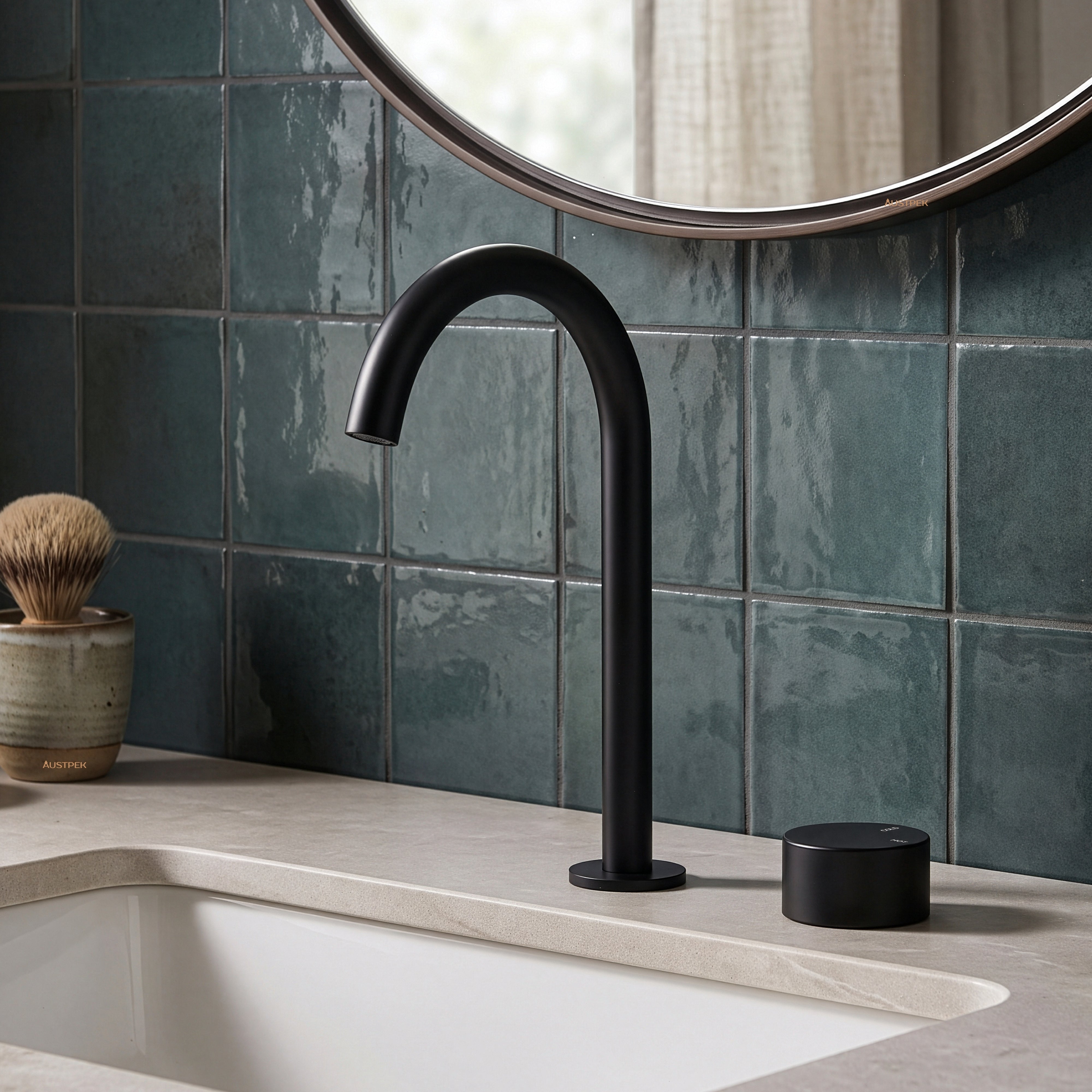Ikon hali hob sink mixer 331mm matte black