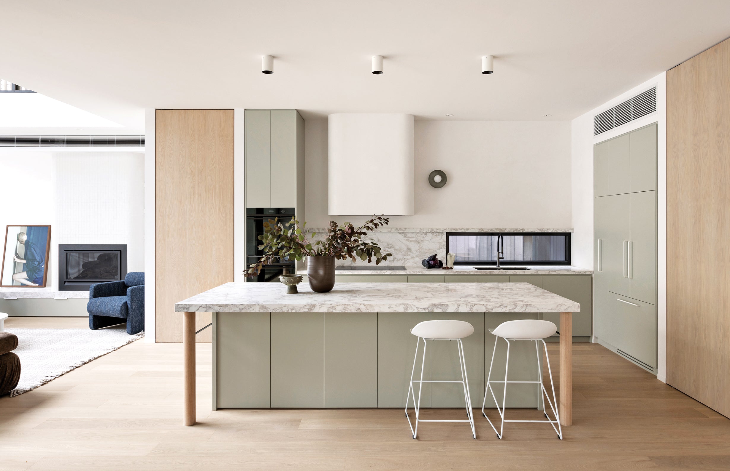 PHOENIX BLIX LEAD FREE FLEXIBLE HOSE SINK MIXER 447MM BRUSHED CARBON