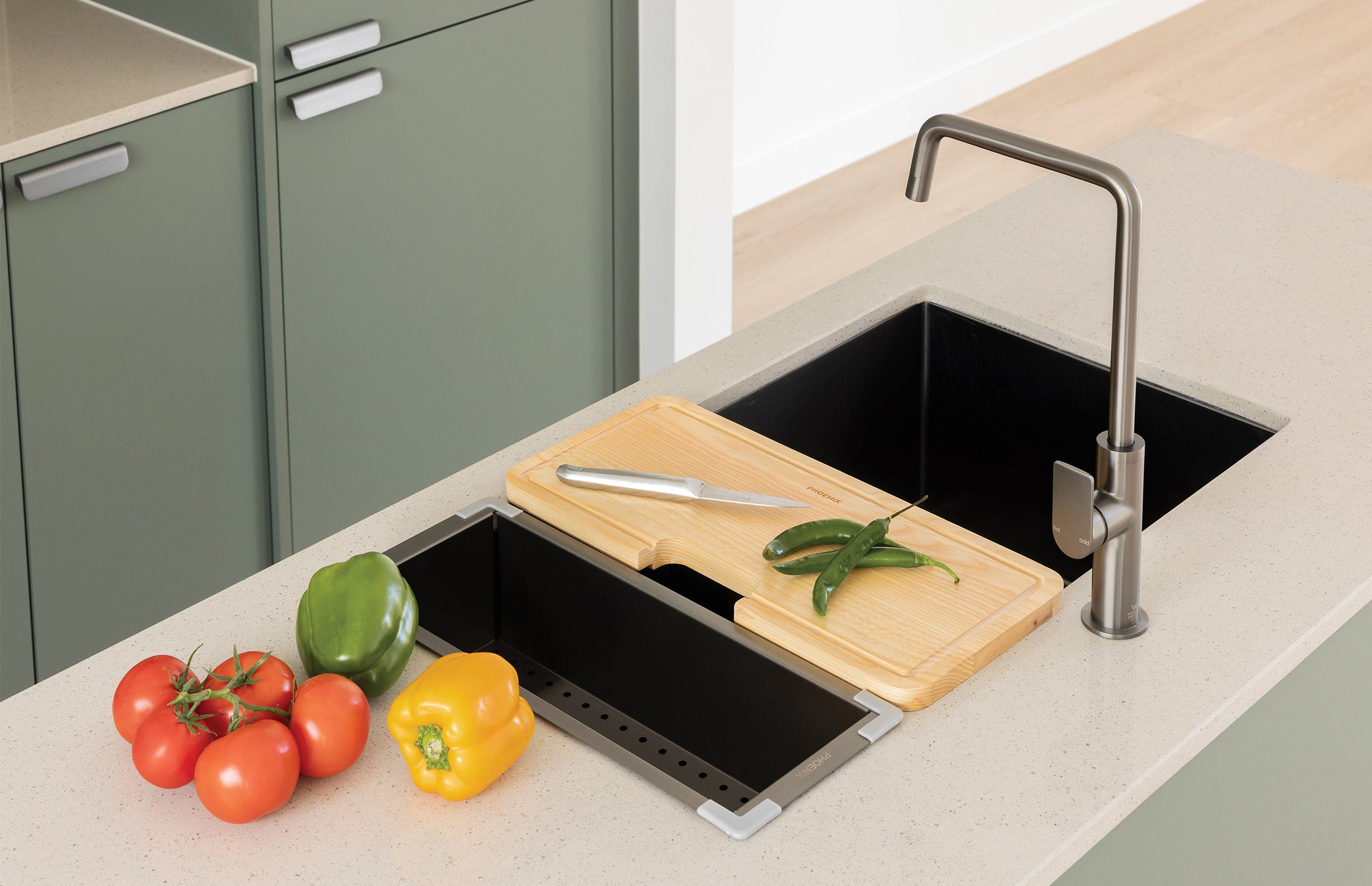 PHOENIX 4000 SERIES DOUBLE BOWL SINK 772MM BRUSHED CARBON