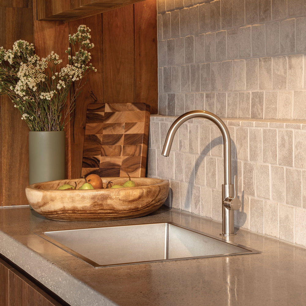 PHOENIX 4000 SERIES EXTRA LARGE SINGLE BOWL SINK STAINLESS STEEL 700MM