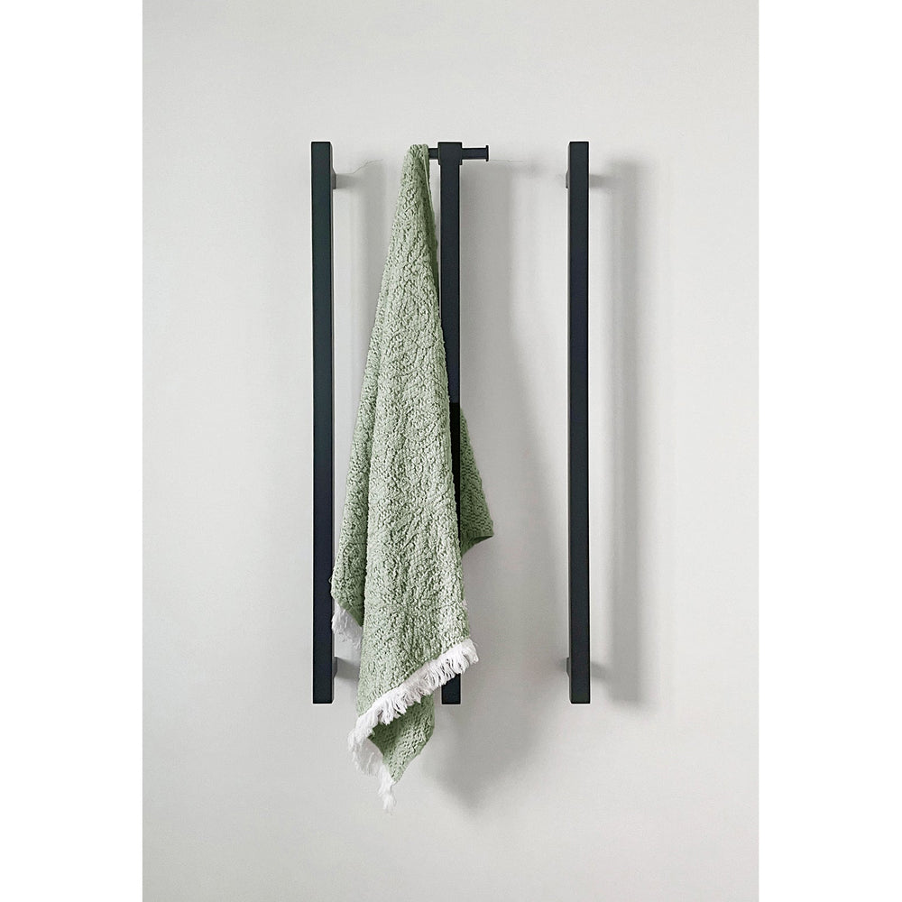 PHOENIX VERTICAL RAIL HOOK SQUARE MATTE BLACK