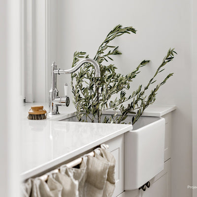 PHOENIX NOSTALGIA SHEPHERDS CROOK SINK MIXER 220MM CHROME AND WHITE