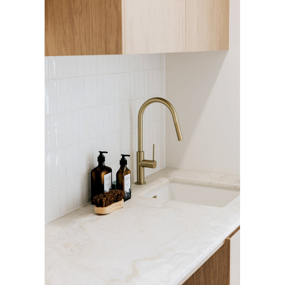 PHOENIX VIVID SLIMLINE LEAD FREE PULL OUT SINK MIXER 397MM BRUSHED GOLD