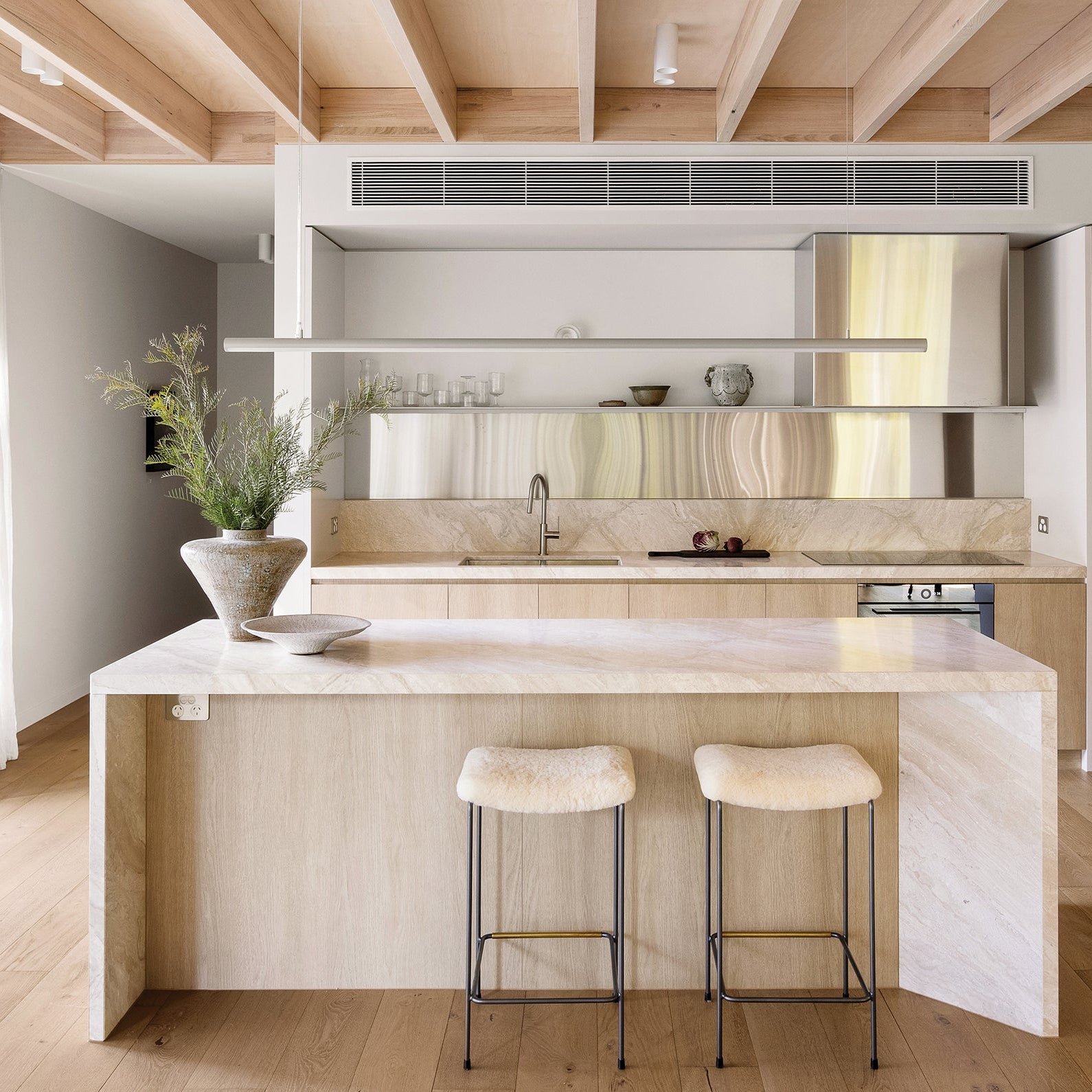 PHOENIX VIVID SLIMLINE LEAD FREE PULL OUT SINK MIXER 397MM BRUSHED NICKEL