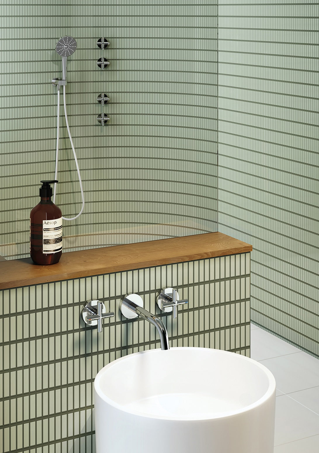 PHOENIX VIVID SLIMLINE LEAD FREE PLUS WALL TOP ASSEMBLIES CHROME