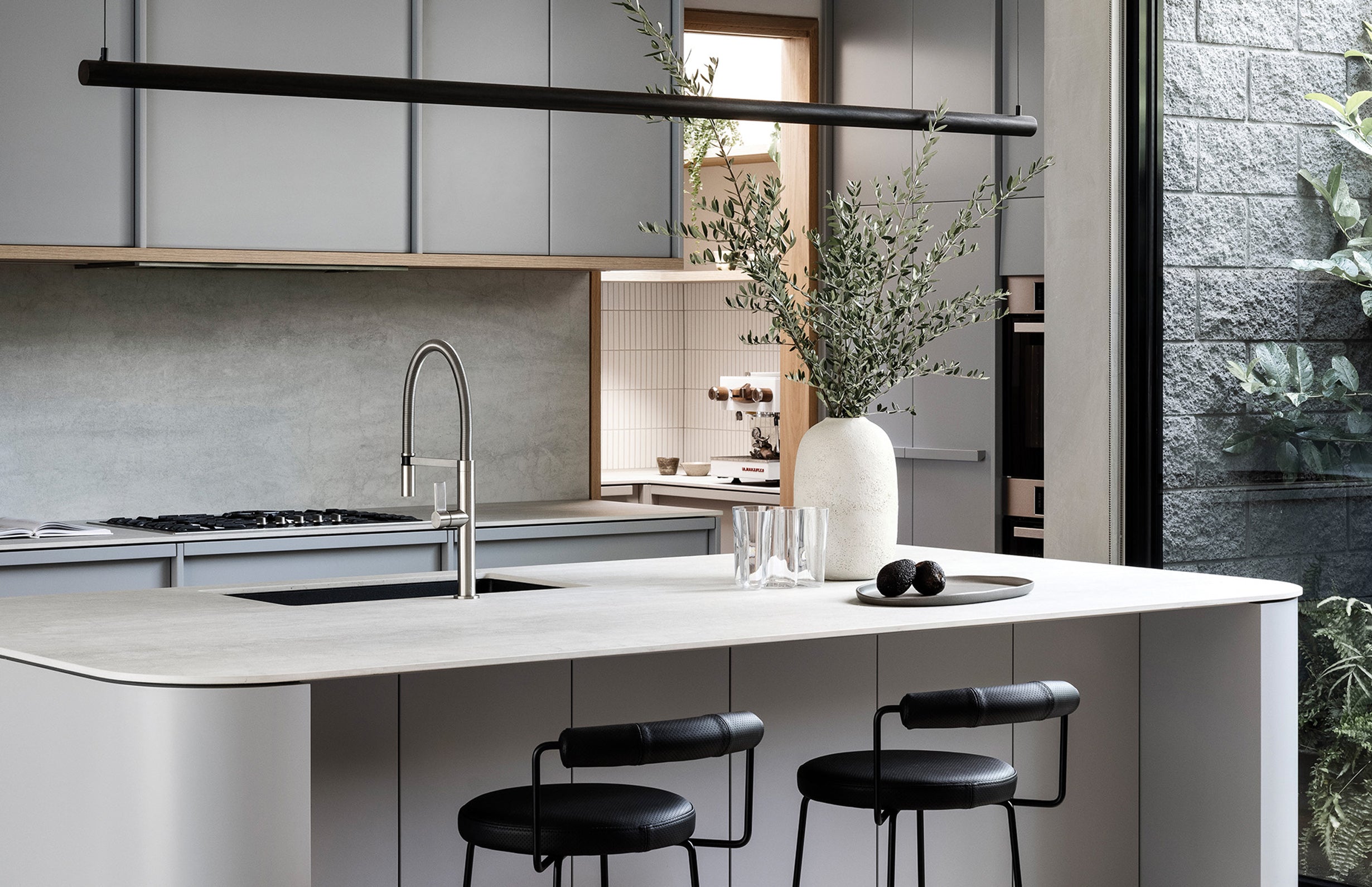 PHOENIX PRIZE LEAD FREE FLEXIBLE COIL SINK MIXER 496MM BRUSHED NICKEL