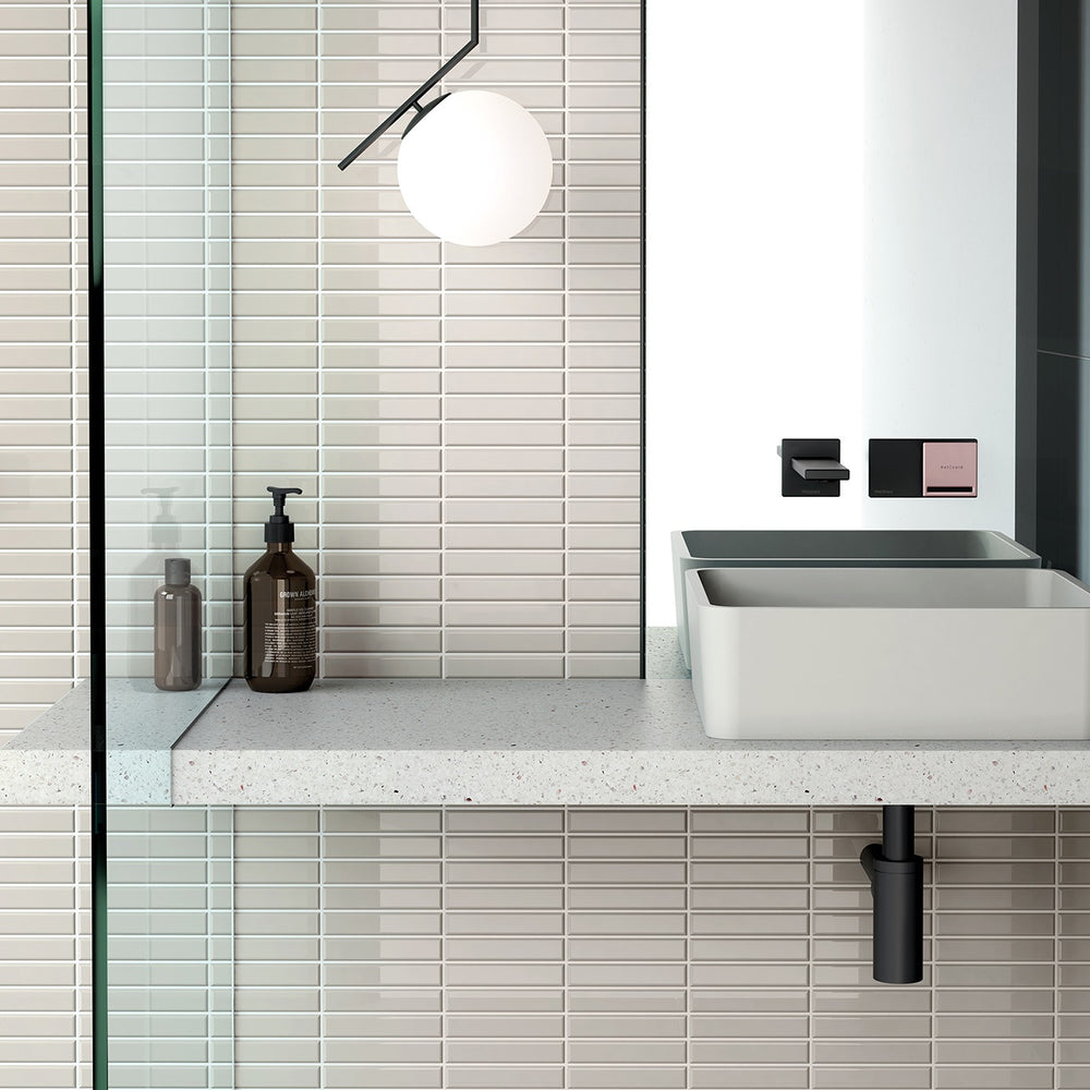 PHOENIX ZIMI SHOWER / WALL MIXER 116MM MATTE BLACK