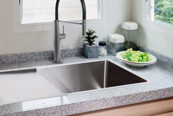 LINSOL QUADRUM STAINLESS STEEL SINK SCOTH BRITE 27L, 32L, 36L, 40L and 66L