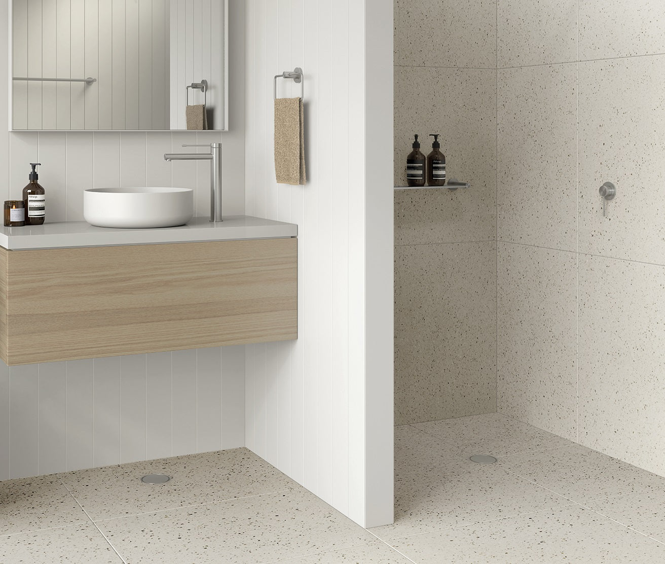 PHOENIX POINT DRAIN ROUND 90MM OUTLET STAINLESS STEEL 100MM