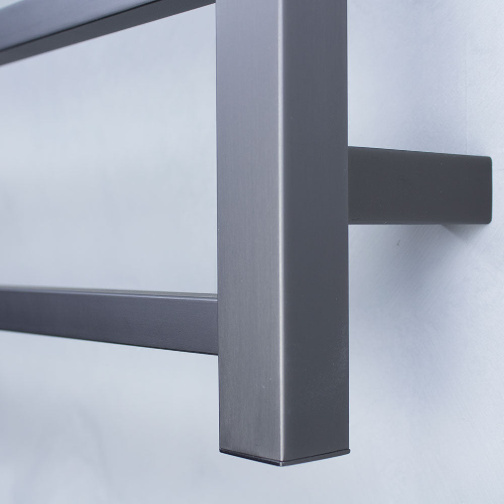 RADIANT HEATING 7-BARS SQUARE HEATED TOWEL RAIL GUN METAL GREY 80WATTS 600MM